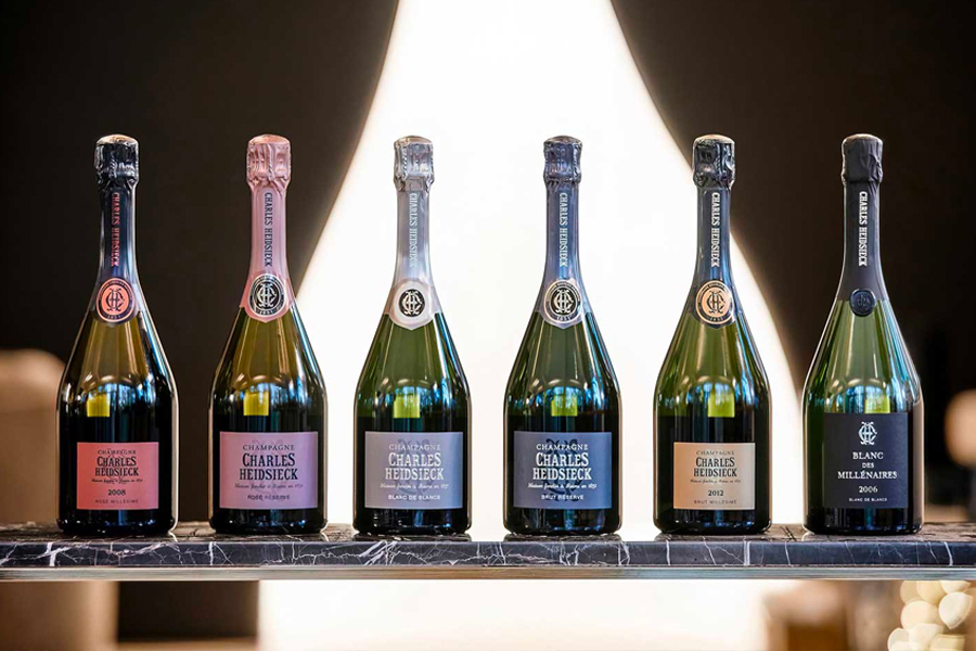 Rượu Champagne Ngon: Khám Phá Những Chai Champagne Được Yêu Thích Nhất