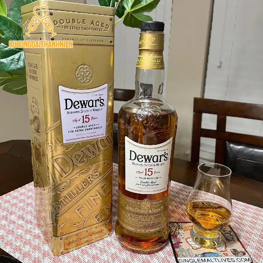 Cách pha chế cocktail xứng tầm với giá rượu Dewar's 15