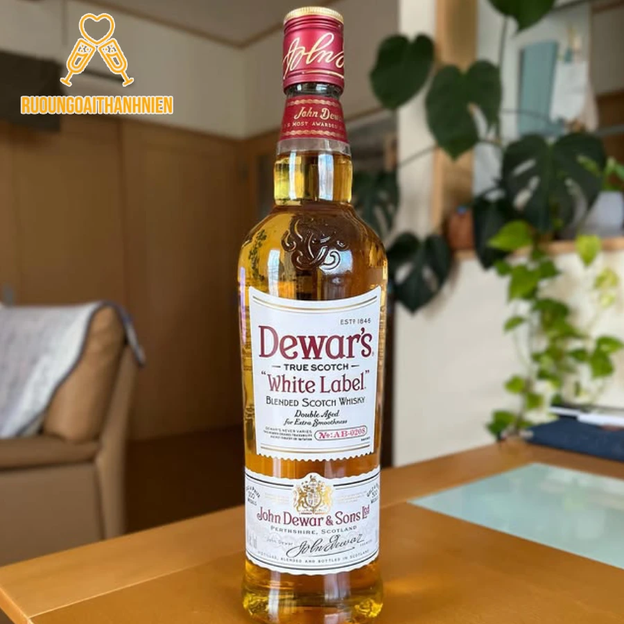 Giới thiệu về rượu Dewar's White Label