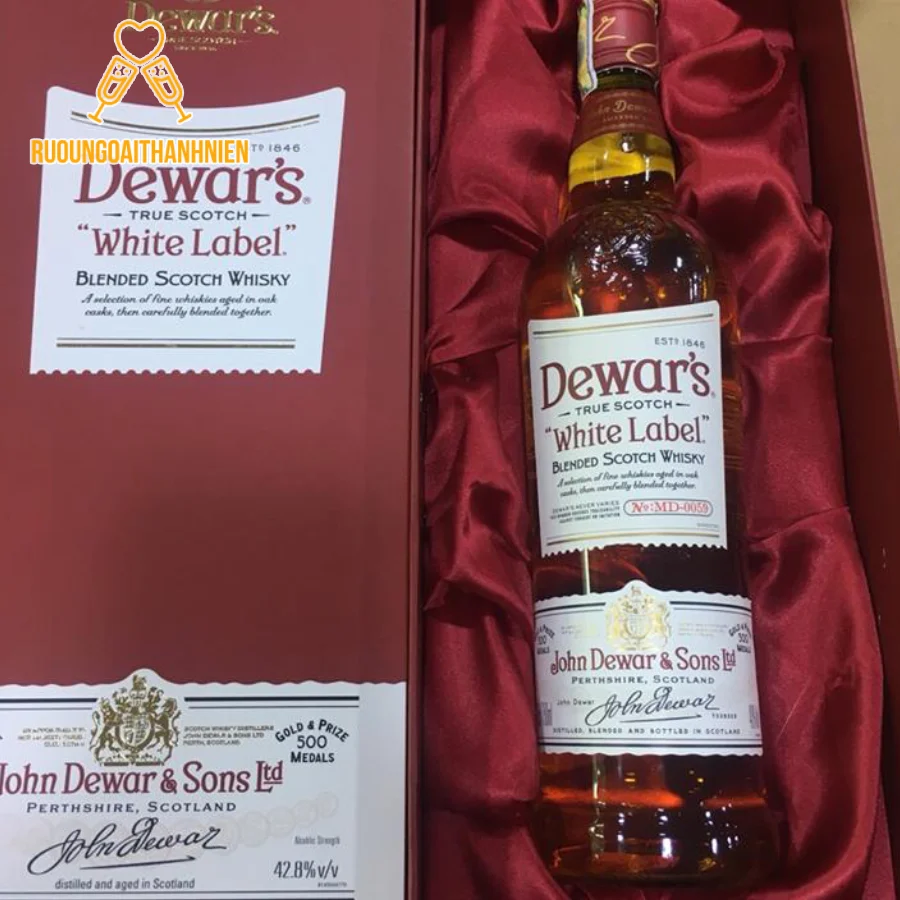 Hương vị xứng tầm giá rượu Dewar's White Label