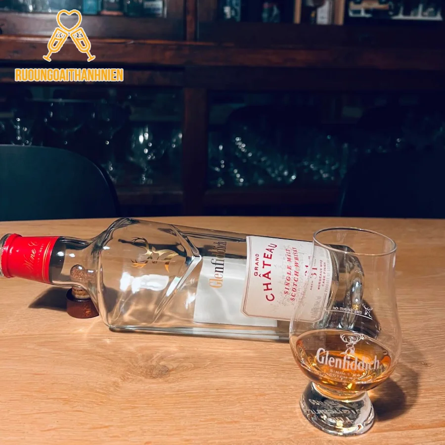 Giới thiệu về rượu Glenfiddich 31 Grand Chateau